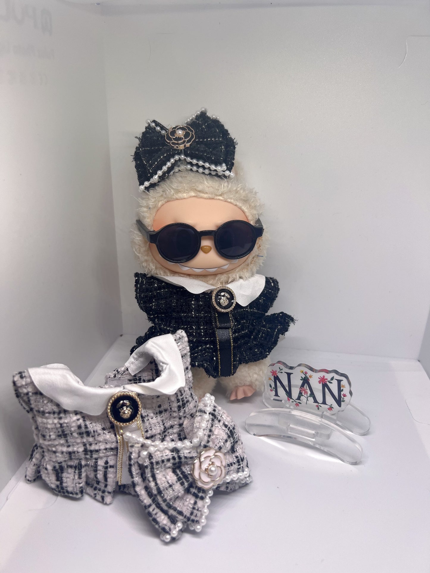 Cute clothes for 17cm doll